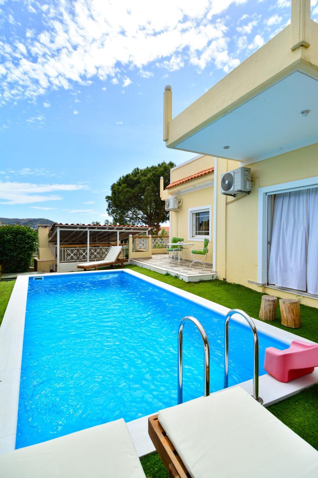 Villa Filoxenia All Seasons, Near Airport, Sea, Athens Agia Marina  Exterior foto